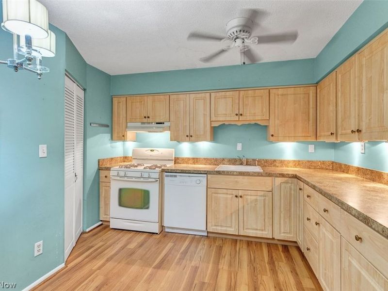 4179 Columbia Road, Unit 217, North Olmsted, OH 44070 Photo 5