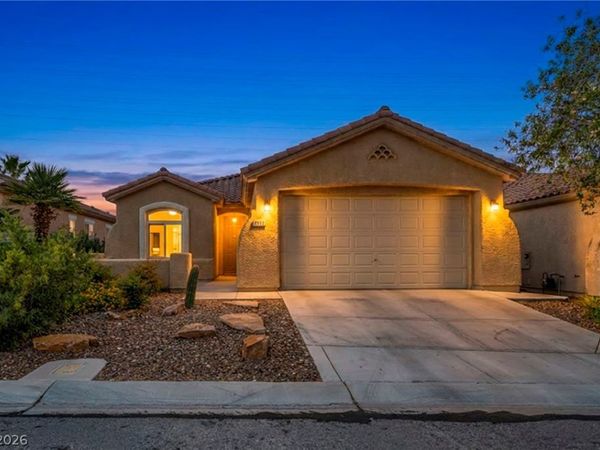 3682 Moonlit Rain Drive, Las Vegas, NV 89135