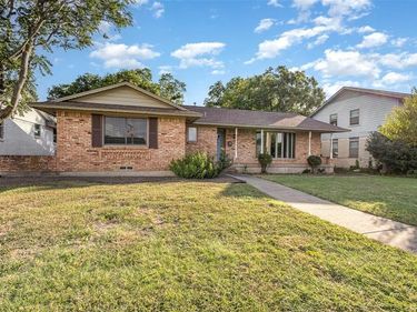 2640 Lakeland Drive, Dallas, TX 75228