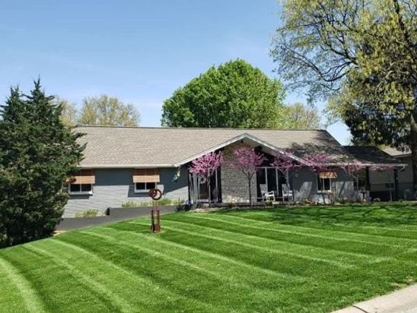 14408 Berkshire Drive, Independence, MO 64055
