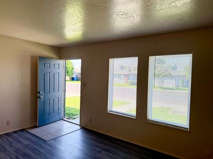 290 Northwoods Ave, Manteca, CA 95336 Photo
