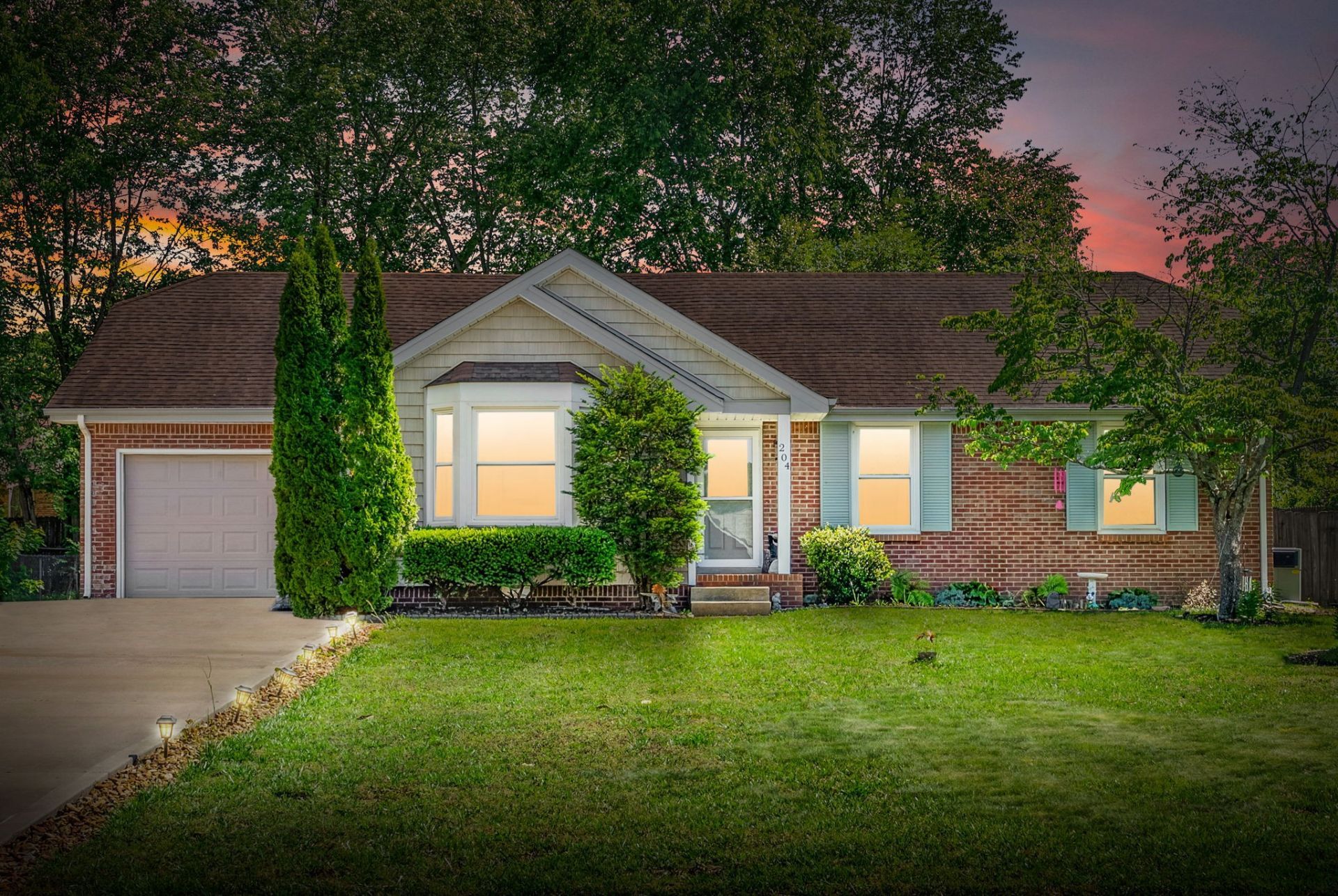 204 Millstone Cir, Clarksville, TN 37042 Main Photo