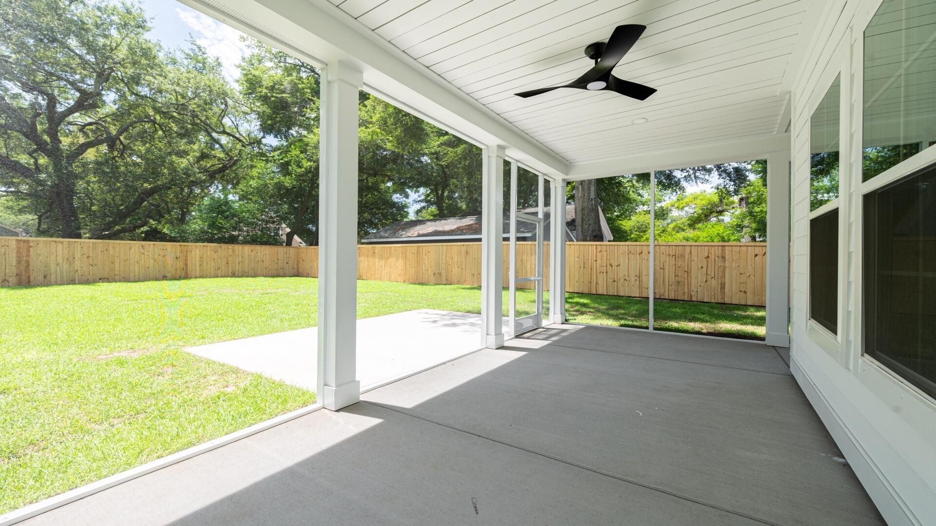 295 W Coleman Boulevard Photo 44