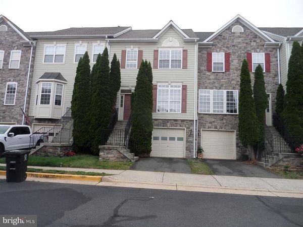 822 FERNDALE TERRACE NE, LEESBURG, VA 20176
