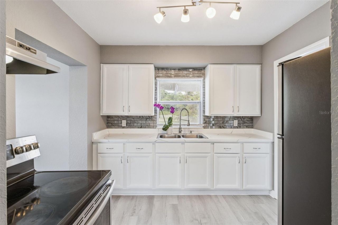 331 Walter Avenue, Frostproof, FL 33843 Photo