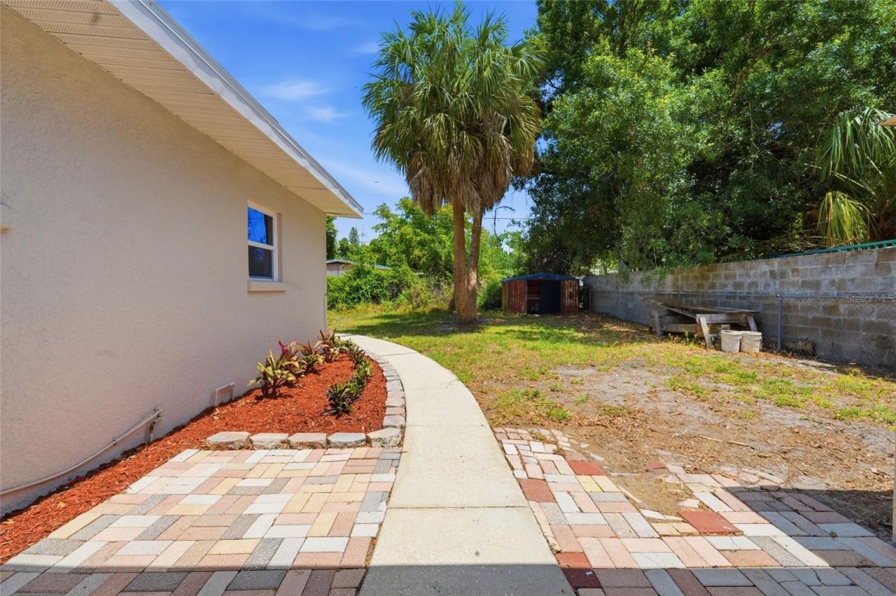 2827 22nd Street W, Bradenton, FL 34205 Photo