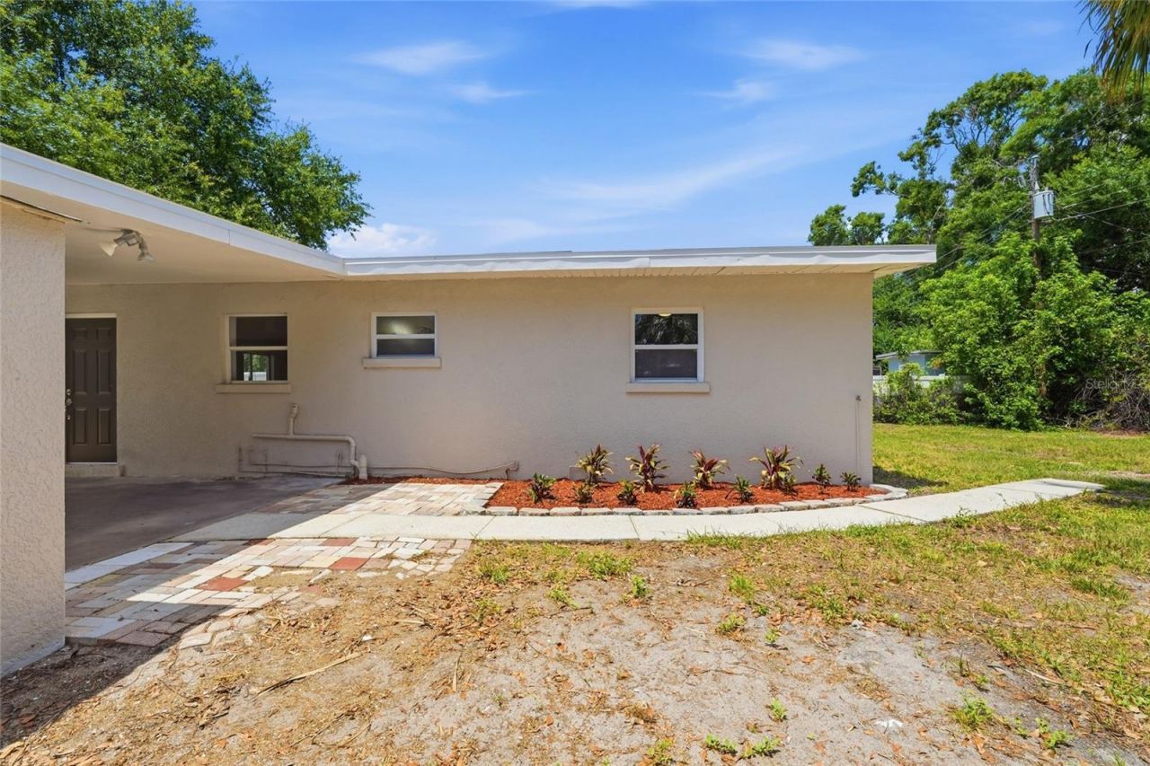 2827 22nd Street W, Bradenton, FL 34205 Photo