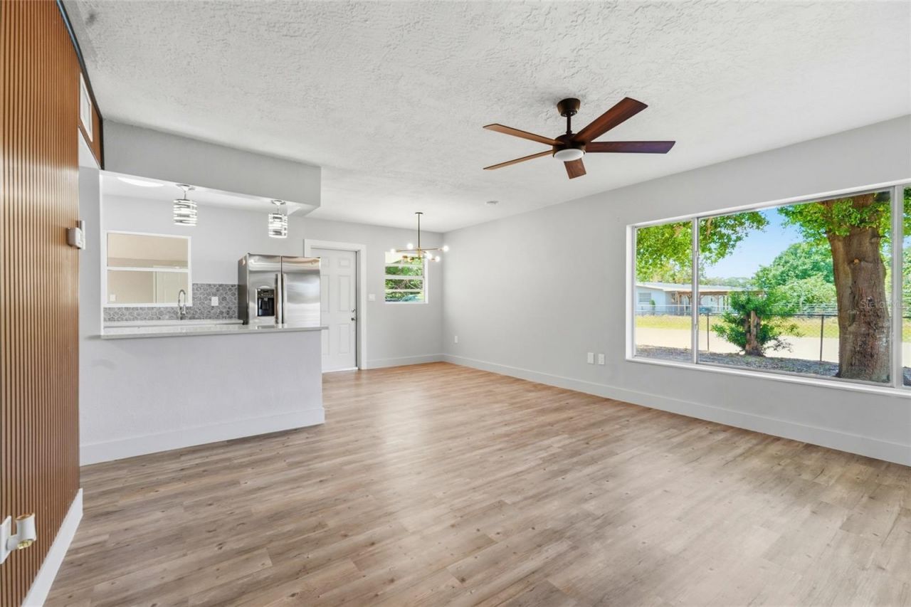 2827 22nd Street W, Bradenton, FL 34205 Photo