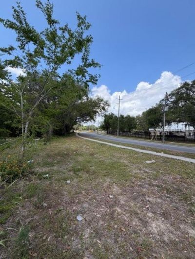 451 Rolling Acres Road, Lady Lake, FL 32159 Photo