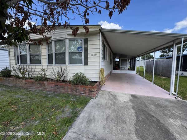 1819 Mango Street NE , Palm Bay, FL 32905