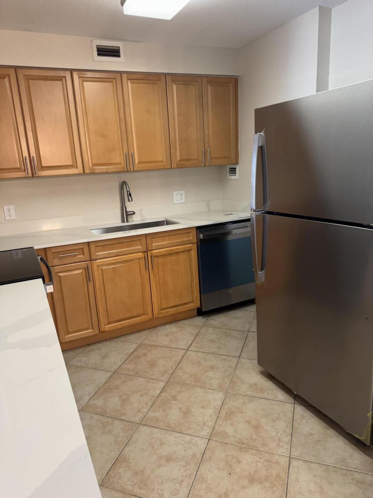 1000 Spanish River Road, Unit 3b, Boca Raton, FL 33432 Photo