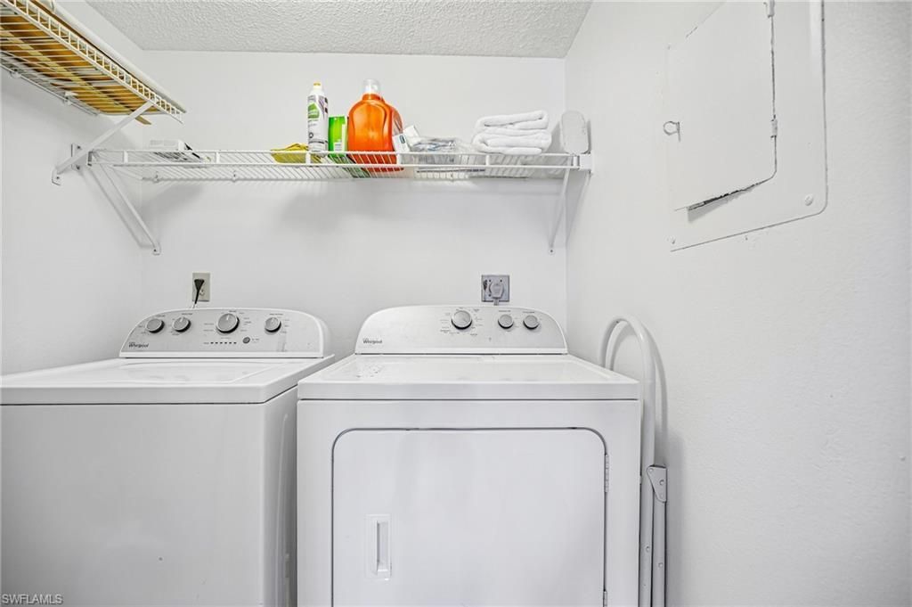 1514 Edgewater Cir, Unit 3A, Fort Myers, FL 33919 Photo