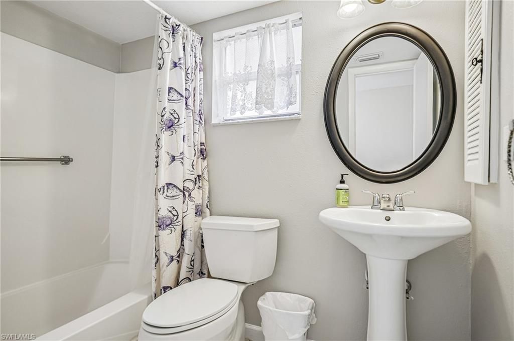 1514 Edgewater Cir, Unit 3A, Fort Myers, FL 33919 Photo
