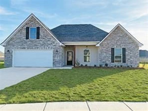 729 Crewe Lane, Bossier City, LA 71111
