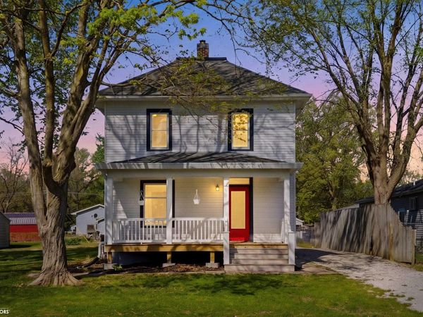 937 Shields Street, Burlington, IA 52601