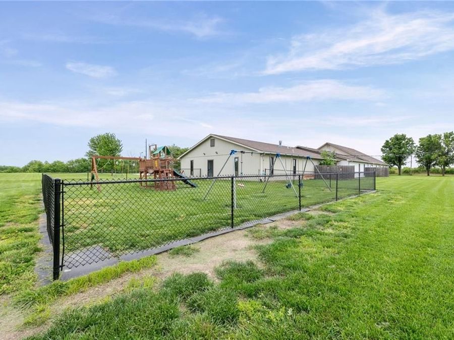 Property Image 80