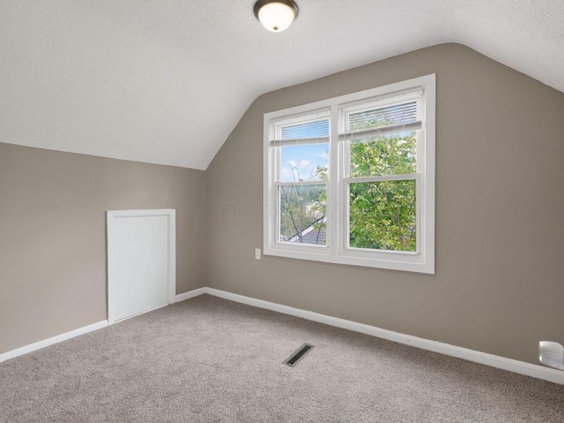 2181 Middlehurst Drive , Columbus, OH 43219 Photo 27