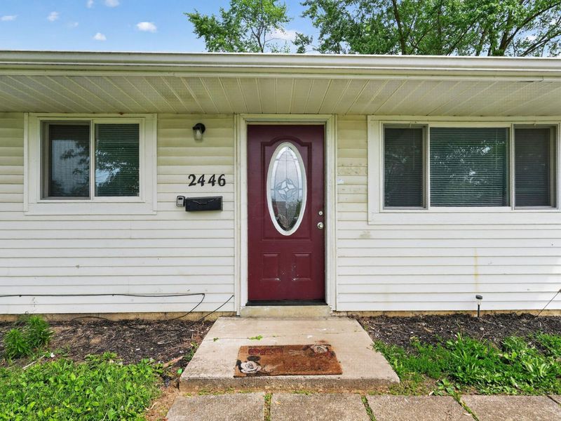 2446 Kitchner Drive, Columbus, OH 43207 Photo 3