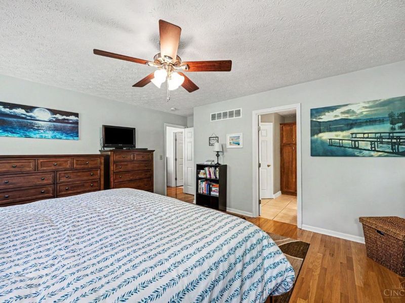 6212 Turning Leaf Way, Maineville, OH 45039 Photo 16