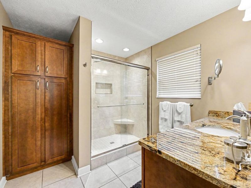 6212 Turning Leaf Way, Maineville, OH 45039 Photo 18