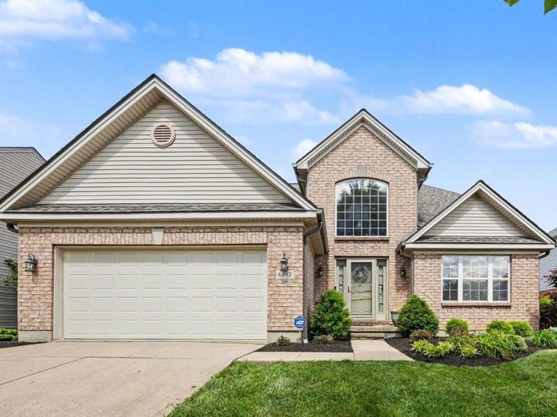 6212 Turning Leaf Way, Maineville, OH 45039 Photo 2