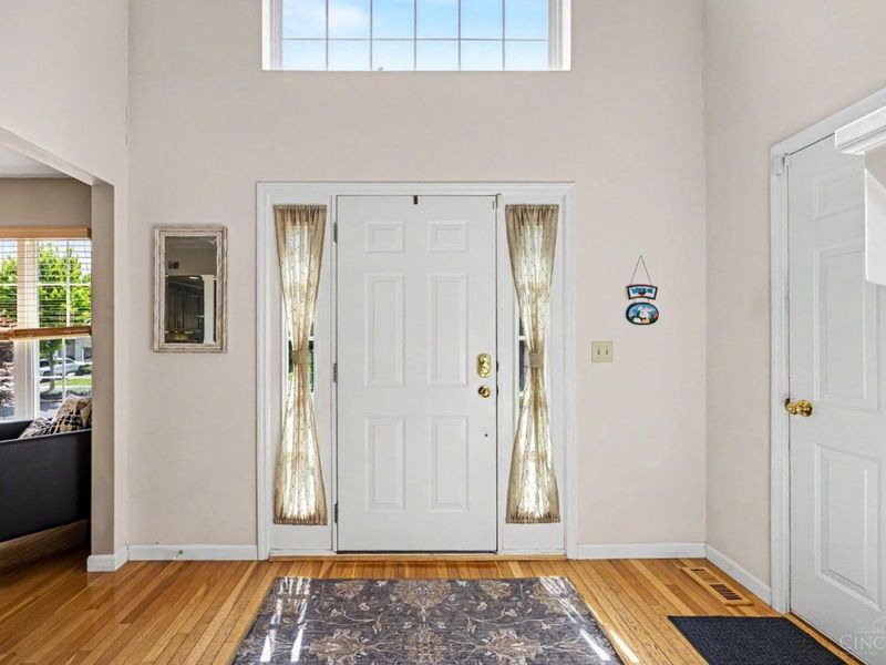 6212 Turning Leaf Way, Maineville, OH 45039 Photo 3