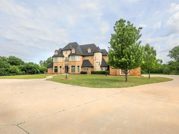 1826 County Road 1210 , Tuttle, OK 73089