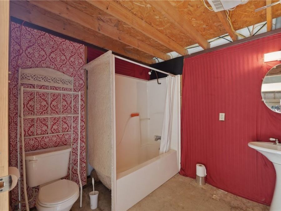 Property Image 46