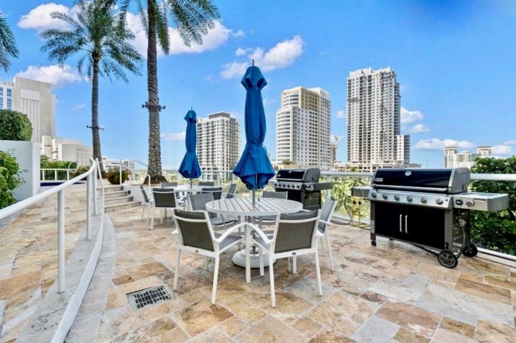 333 Las Olas Way, Unit 404, Fort Lauderdale, FL 33301 Photo
