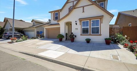 1690 Barrington Dr, Yuba City, CA 95993 Photo