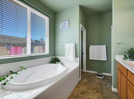 1690 Barrington Dr, Yuba City, CA 95993 Photo