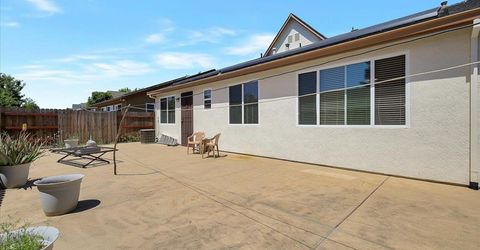 1690 Barrington Dr, Yuba City, CA 95993 Photo