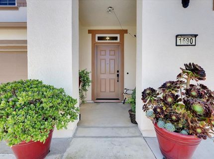 1690 Barrington Dr, Yuba City, CA 95993 Photo