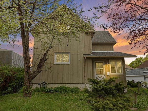 907 Chicago STREET, Racine, WI 53405
