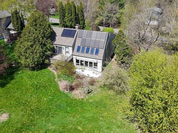 6265 Onwenstia Trail, Oregon, WI 53575