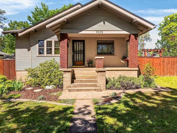 3202 W Kiernan Ave, Spokane, WA 99205
