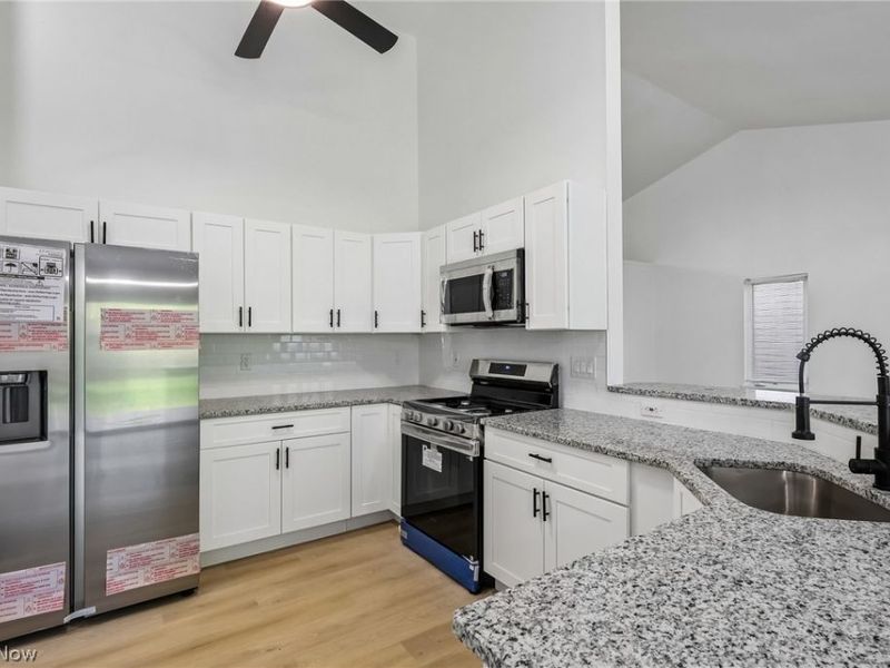 710 Erie Road, Eastlake, OH 44095 Photo 15