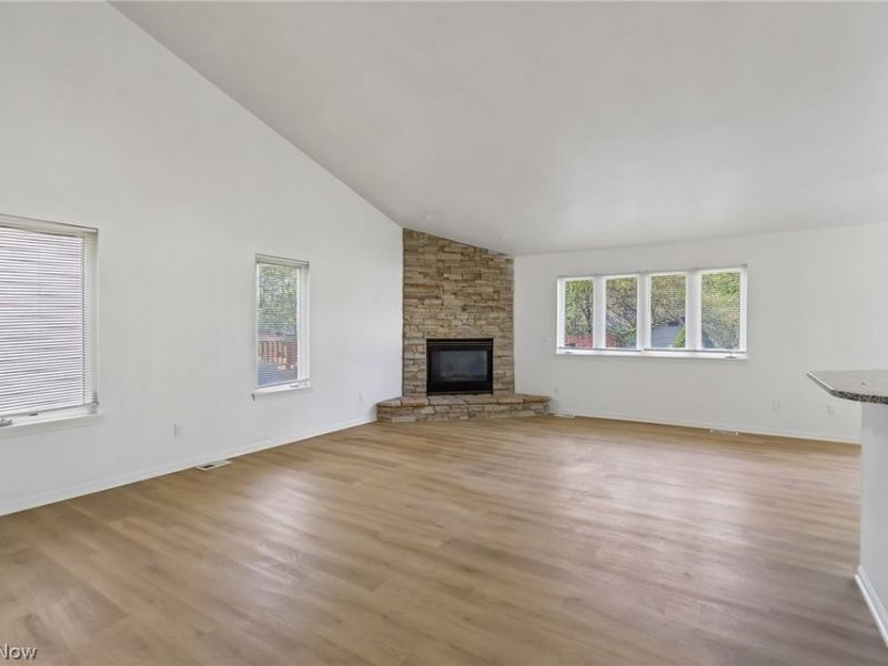 710 Erie Road, Eastlake, OH 44095 Photo 8