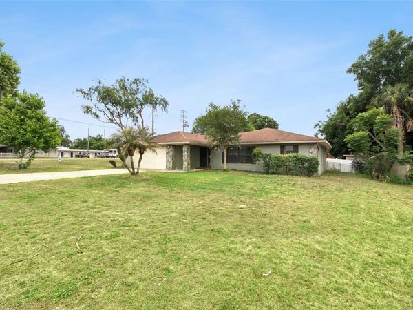 401 W SUMTER STREET, MINNEOLA, FL 34715