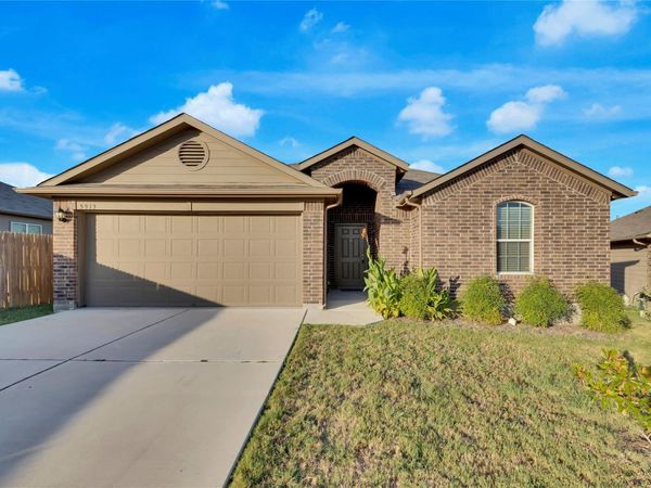 5913 Diamondleaf BND , Austin, TX 78724