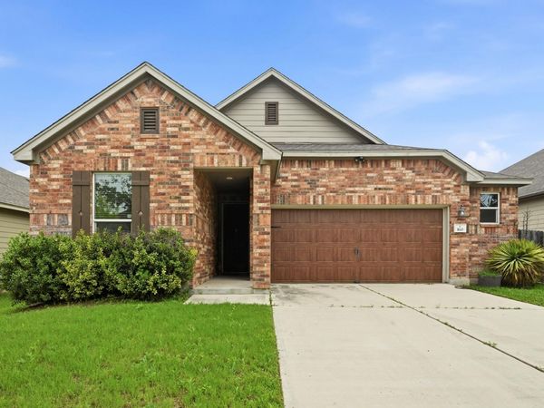 160 Phillips DR, Kyle, TX 78640