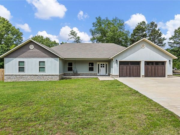 87 Randall Circle , Russellville, AR 72802