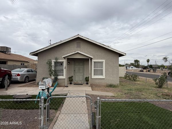 921 S 3RD Avenue, Phoenix, AZ 85003