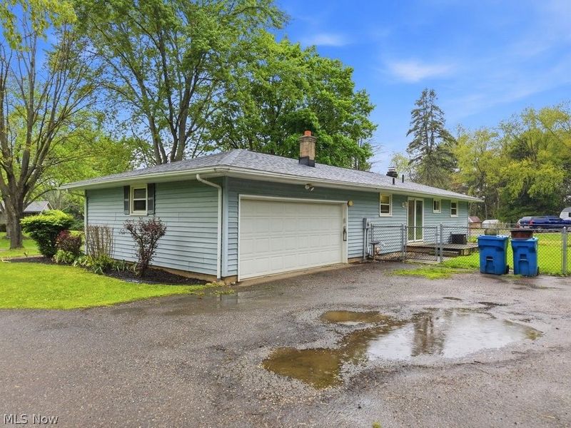 6160 Coyla Avenue NW, Canal Fulton, OH 44614 Photo 4
