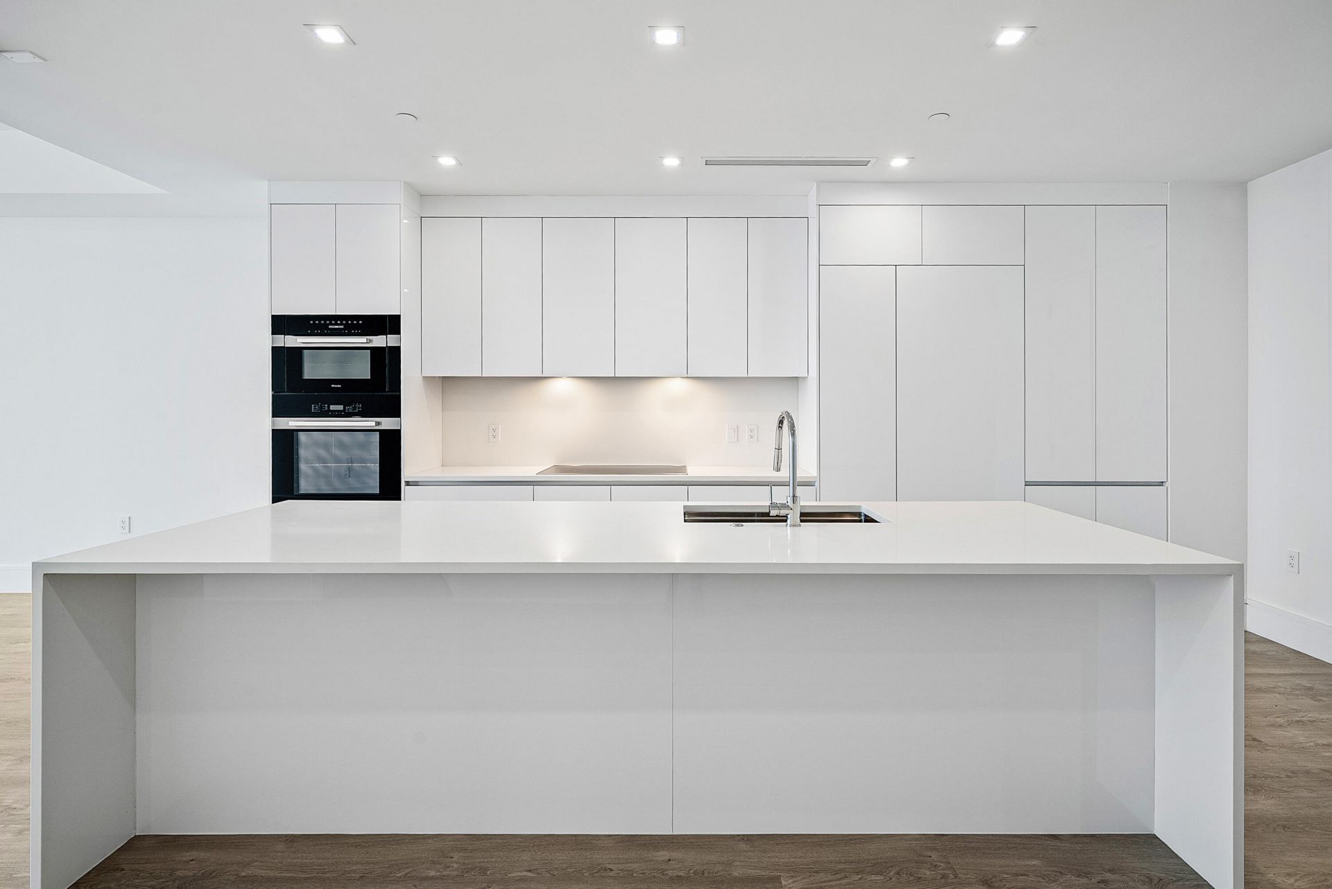 220 Lake Shore Drive, Unit 1508, Lake Park, FL 33403 Photo
