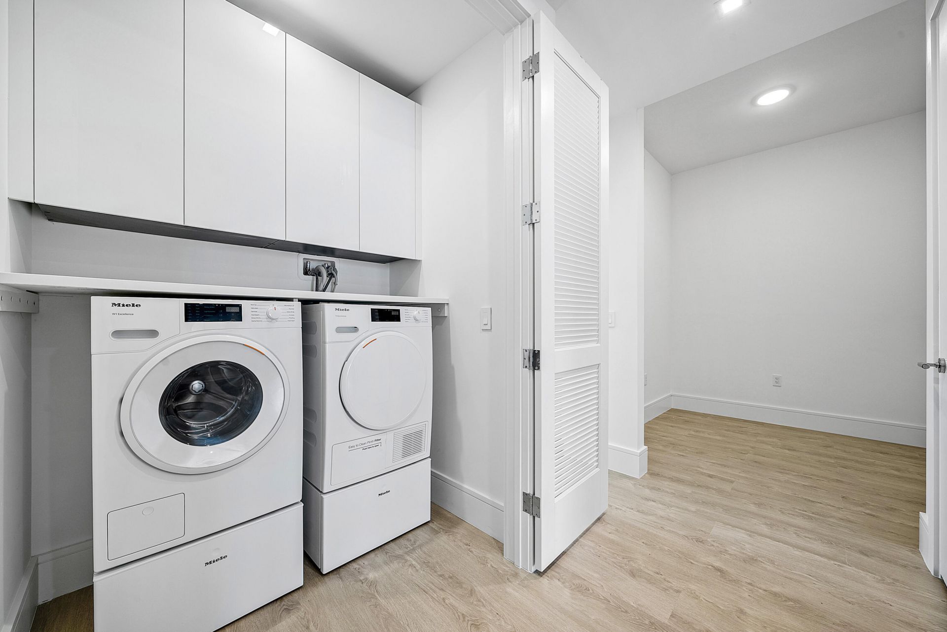 220 Lake Shore Drive, Unit 1508, Lake Park, FL 33403 Photo