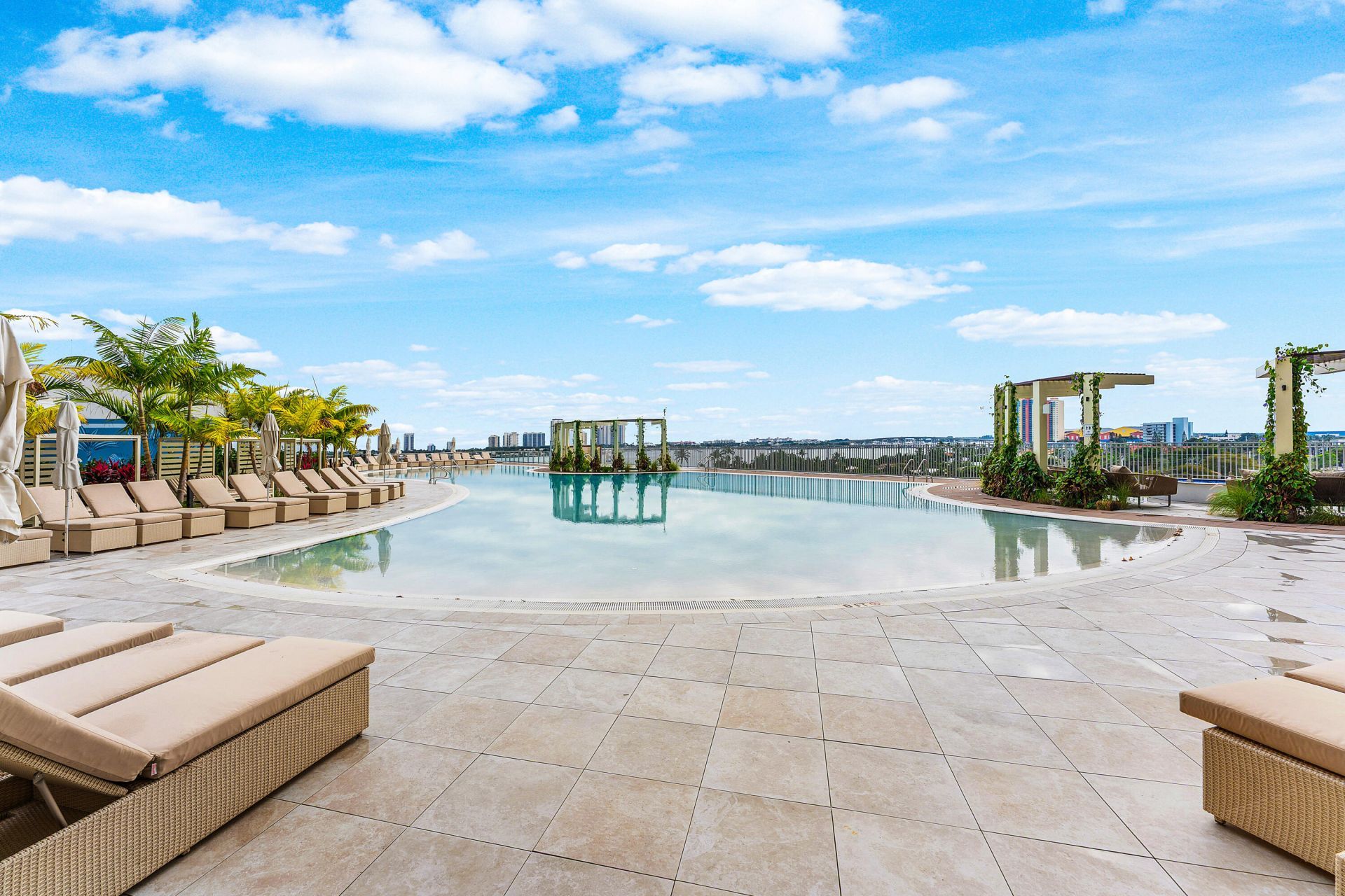 220 Lake Shore Drive, Unit 1508, Lake Park, FL 33403 Photo