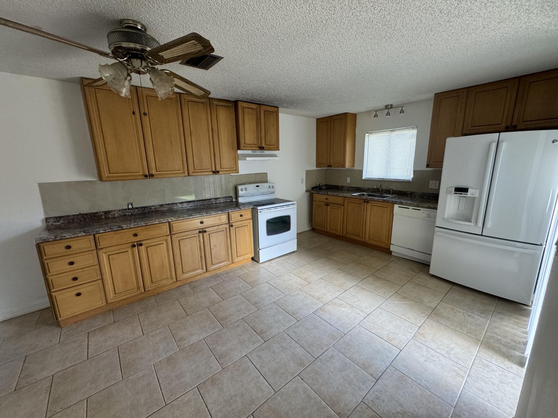 4664 Cherry Road, West Palm Beach, FL 33417 Photo