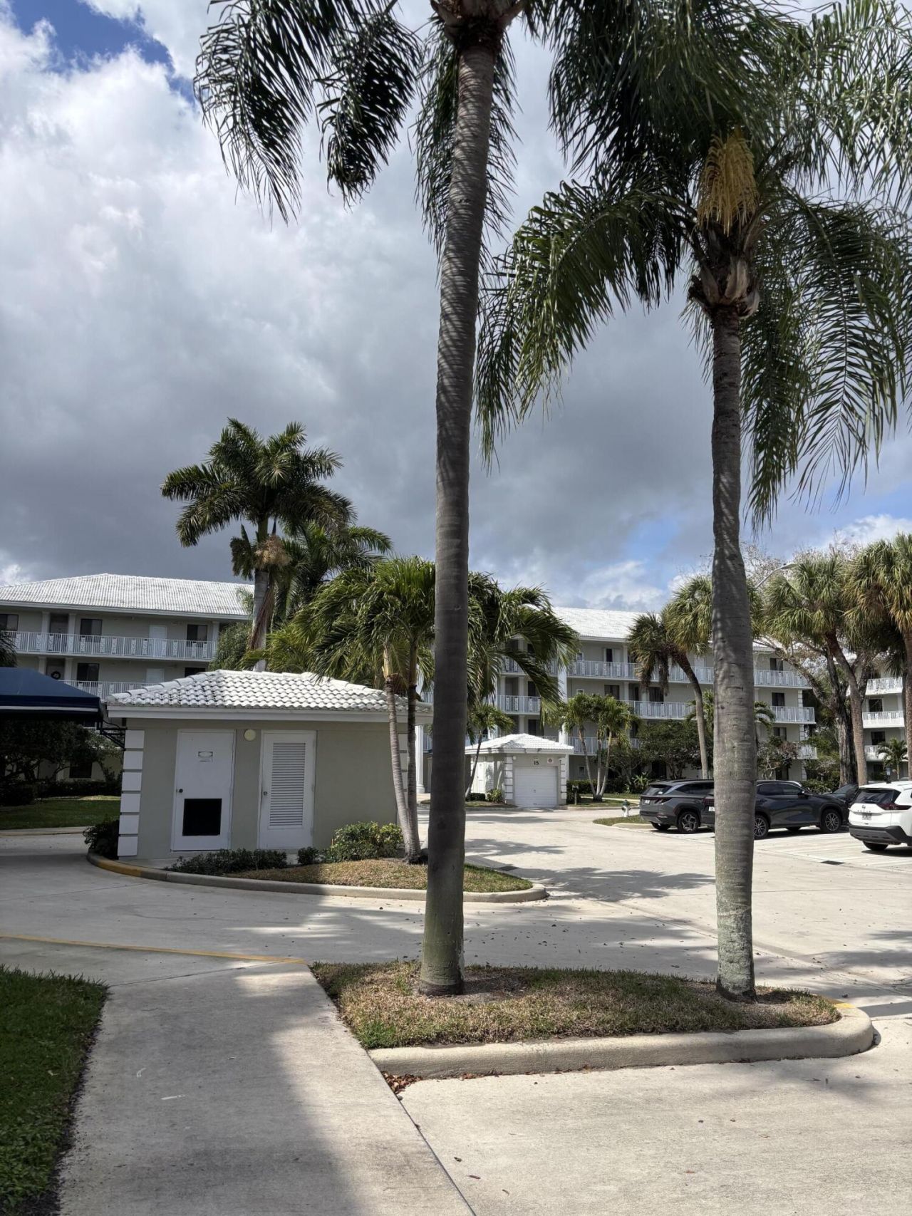 2561 Village Boulevard, Unit 101, West Palm Beach, FL 33409 Photo