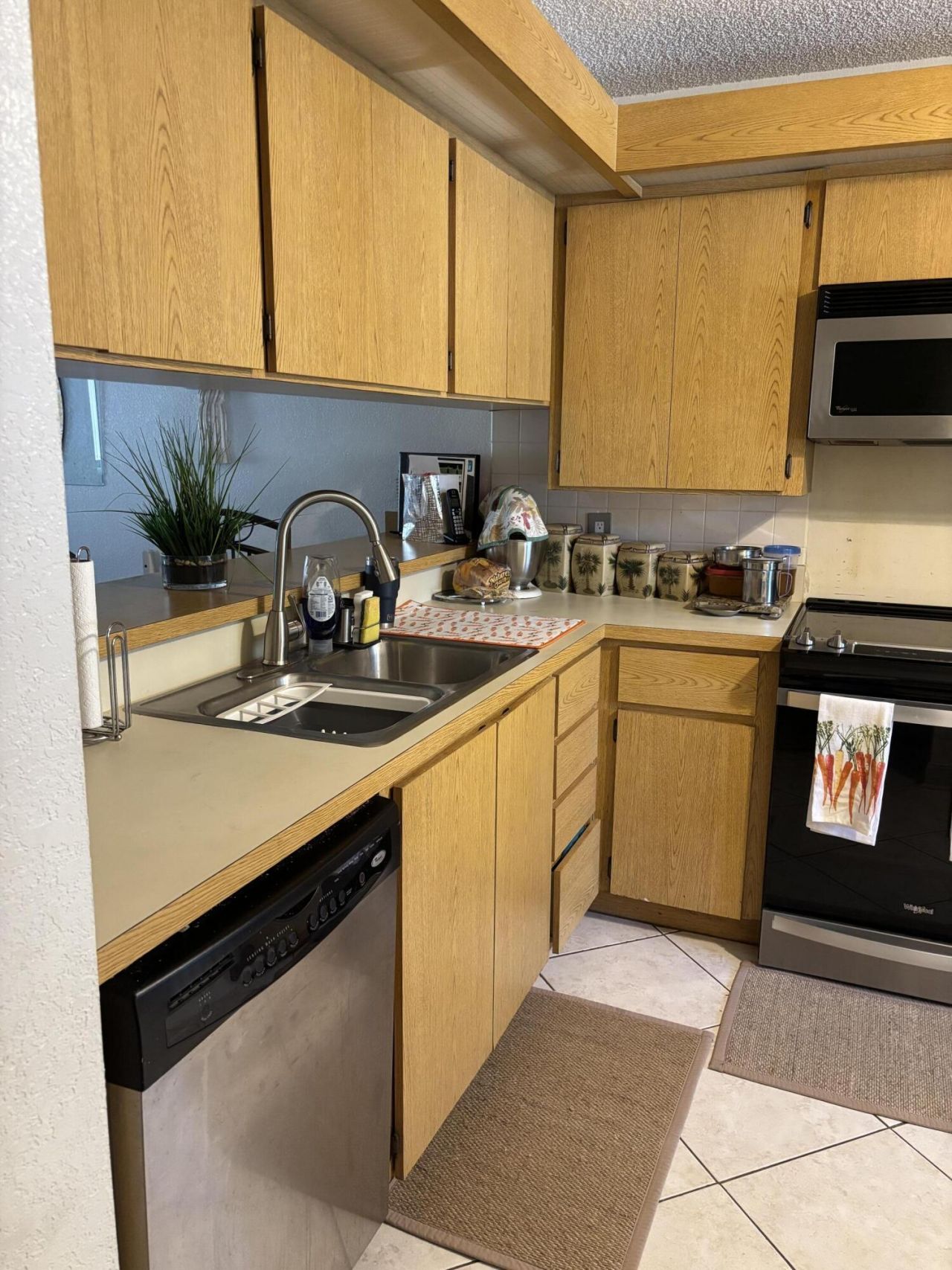2561 Village Boulevard, Unit 101, West Palm Beach, FL 33409 Photo